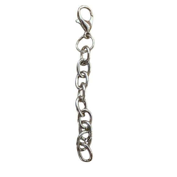 Boot Jewelry Silver tone chain 3 layers 4 front, side or rear w/ w2”extender NWT - Picture 6 of 7